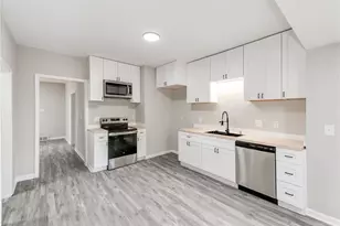 612 Thomas St, Reidsville, NC 27320 - Photo 8