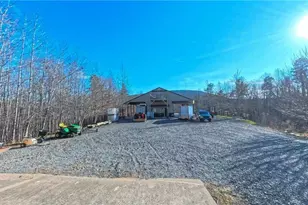 1566 Thore Rd, Pinnacle, NC 27043 - Photo 2