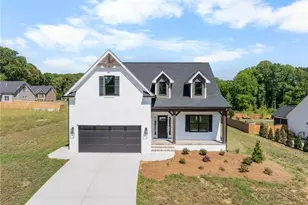 377 Lenalan Dr, Lexington, NC 27295 - Photo 1