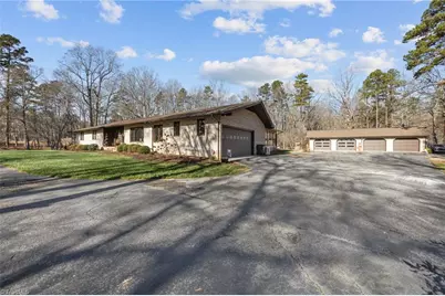 6955 Harlow Drive, High Point, NC 27263 - Photo 50