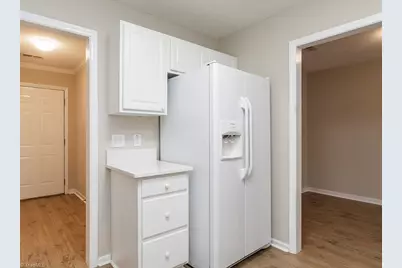 3027 Maple Avenue #J2, Burlington, NC 27215 - Photo 6