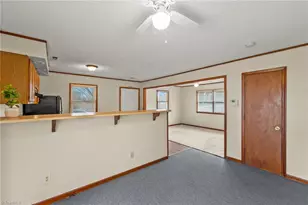 1006 Ardmore Dr, Greensboro, NC 27401 - Photo 12