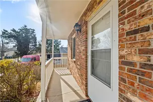 1006 Ardmore Dr, Greensboro, NC 27401 - Photo 4