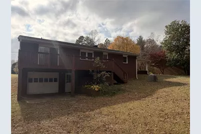 4645 Old US Highway 421 E, Yadkinville, NC 27055 - Photo 2