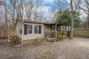 711 Styers Ferry Trl, Clemmons, NC 27012 - Photo 2