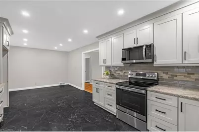 289 Mendenhall Drive, Winston-Salem, NC 27127 - Photo 14