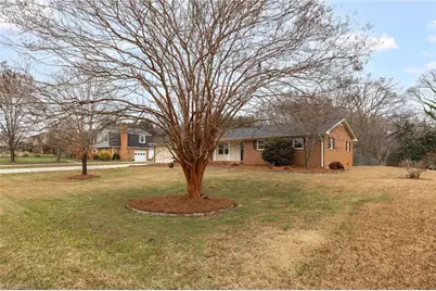 289 Mendenhall Drive, Winston-Salem, NC 27127 - Photo 4