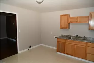 525 Graham Ave, Winston-Salem, NC 27101 - Photo 8