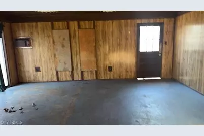 3622 Lower Lake Road, Thomasville, NC 27360 - Photo 24