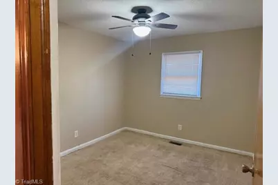 3622 Lower Lake Road, Thomasville, NC 27360 - Photo 16