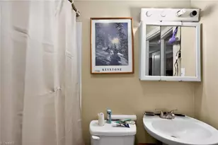 3228 Yanceyville St, Greensboro, NC 27405 - Photo 26