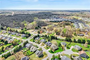 2304 Rockland Cir, High Point, NC 27265 - Photo 46