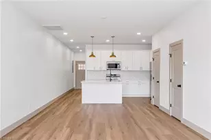 2117 24th St Ln SE, Hickory, NC 28602 - Photo 12