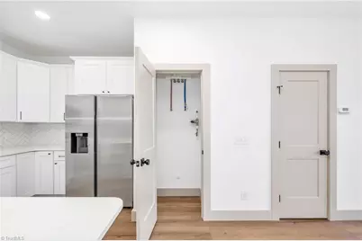 2115 24th Street Lane SE, Hickory, NC 28602 - Photo 16