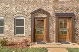 2113 24th St Ln SE, Hickory, NC 28602 - Photo 2