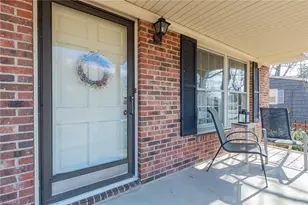 601 Longview Dr, Thomasville, NC 27360 - Photo 6