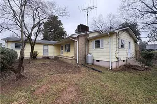 220 Dameron St, Star, NC 27356 - Photo 2