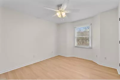 3701 Cotswold Terrace #7J, Greensboro, NC 27410 - Photo 20