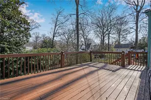 307 S Tremont Dr, Greensboro, NC 27403 - Photo 28