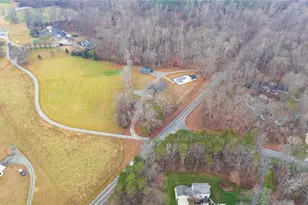 2567 Jones Dr, Mebane, NC 27302 - Photo 42