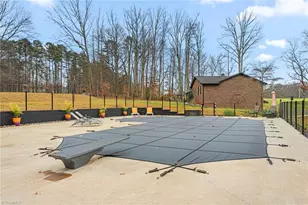 2567 Jones Dr, Mebane, NC 27302 - Photo 28