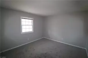 4007 S Bend Dr, Winston-Salem, NC 27107 - Photo 10