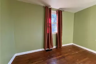 324 Thomas St, North Wilkesboro, NC 28659 - Photo 10