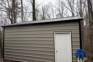 324 Thomas St, North Wilkesboro, NC 28659 - Photo 20