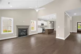 811 Gibb St, Winston-Salem, NC 27106 - Photo 14