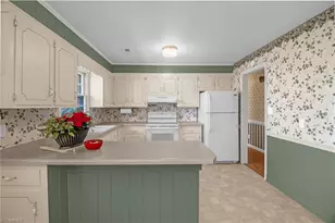 2521 N Berry St, Germanton, NC 27019 - Photo 10