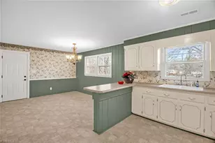 2521 N Berry St, Germanton, NC 27019 - Photo 6