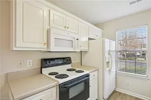 2431 Moran St, Burlington, NC 27215 - Photo 12