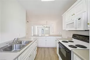 2431 Moran St, Burlington, NC 27215 - Photo 14