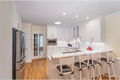 3 Folkstone Drive, Greensboro, NC 27403 - Photo 2