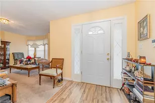 2296 Zornbrook Dr, Greensboro, NC 27406 - Photo 4