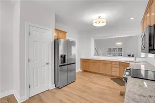 820 Kensford Ct, Lewisville, NC 27023 - Photo 10