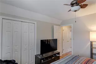 2945 Poinsetta Dr, Winston-Salem, NC 27107 - Photo 22