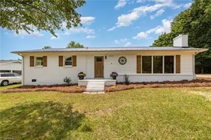 4353 Valley View Rd, Trinity, NC 27370 - Photo 6