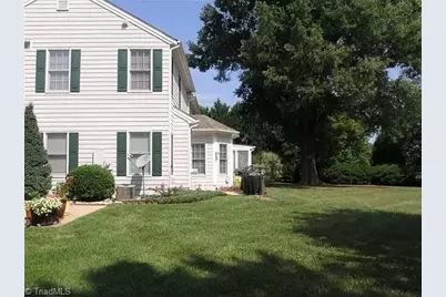 8747 Fox Chase Lane #22, Charlotte, NC 28269 - Photo 2