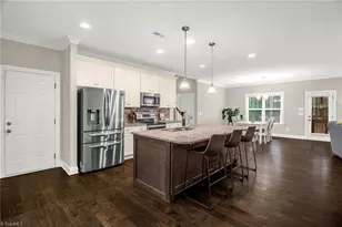 286 Meadowfield Run, Clemmons, NC 27012 - Photo 6