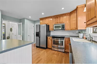 5016 Windermere Drive, Greensboro, NC 27407 - Photo 8