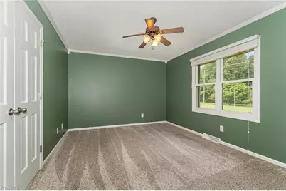 412 Stage Coach Court, Greensboro, NC 27409 - Photo 18