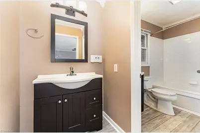 412 Stage Coach Court, Greensboro, NC 27409 - Photo 26