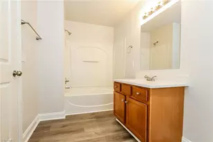 1901 Savannas Run Dr, Greensboro, NC 27405 - Photo 10