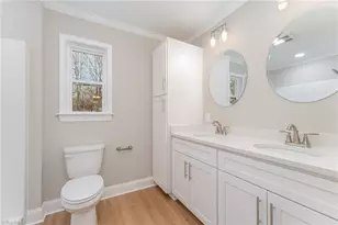 122 Lake St, Elkin, NC 28621 - Photo 18