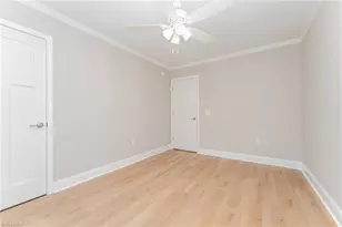 122 Lake St, Elkin, NC 28621 - Photo 14