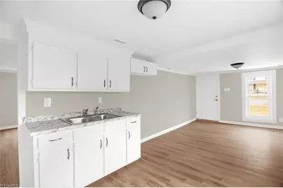 2400 Peachtree Street, Winston-Salem, NC 27107 - Photo 6