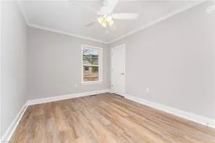 129 Lake St, Elkin, NC 28621 - Photo 20