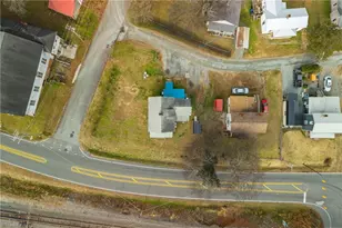 307 W Main St, Haw River, NC 27258 - Photo 30