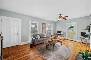 307 W Main St, Haw River, NC 27258 - Photo 2